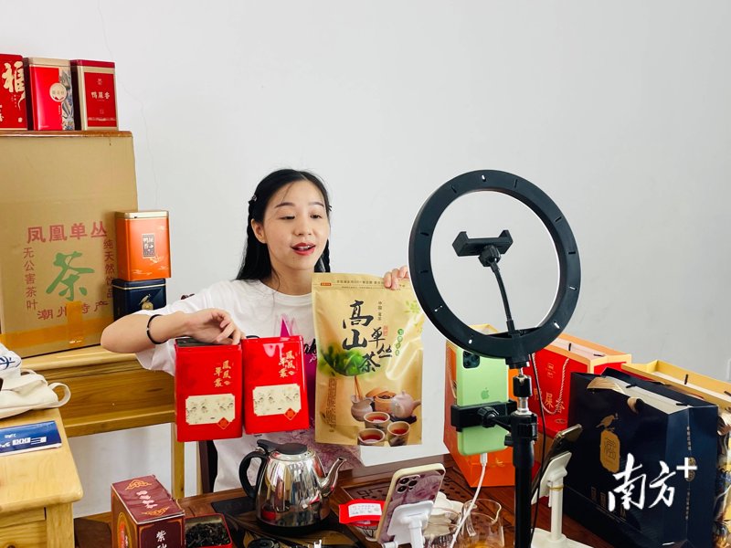 在线购物是什么?在数字化时代,这项活动已经成为了我们日常生活的一部分。